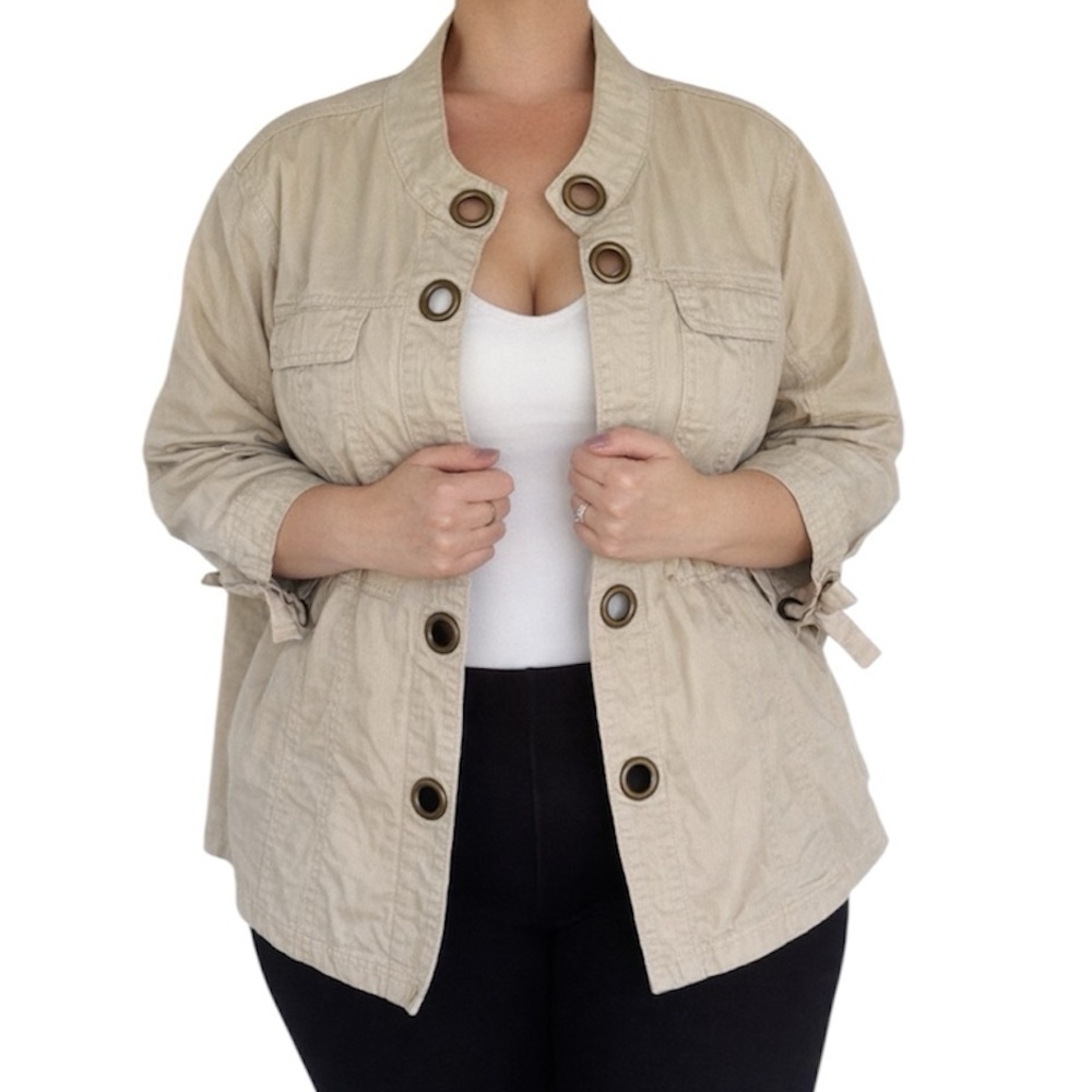 AMI plus size tan cotton twill grommet cut out crop sleeve jacket size 1X